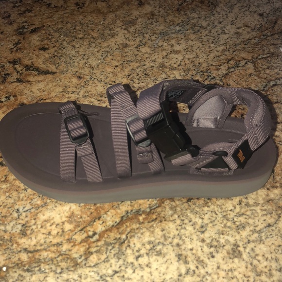 NWT TEVA Alp premier plum - Picture 3 of 5
